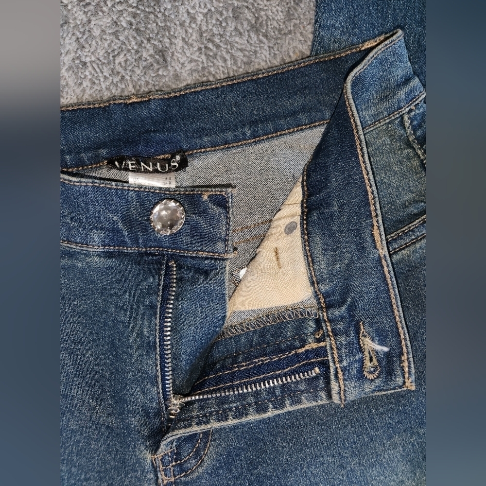 VENUS rhinestone women's denim NWOT - Picture 6 of 11